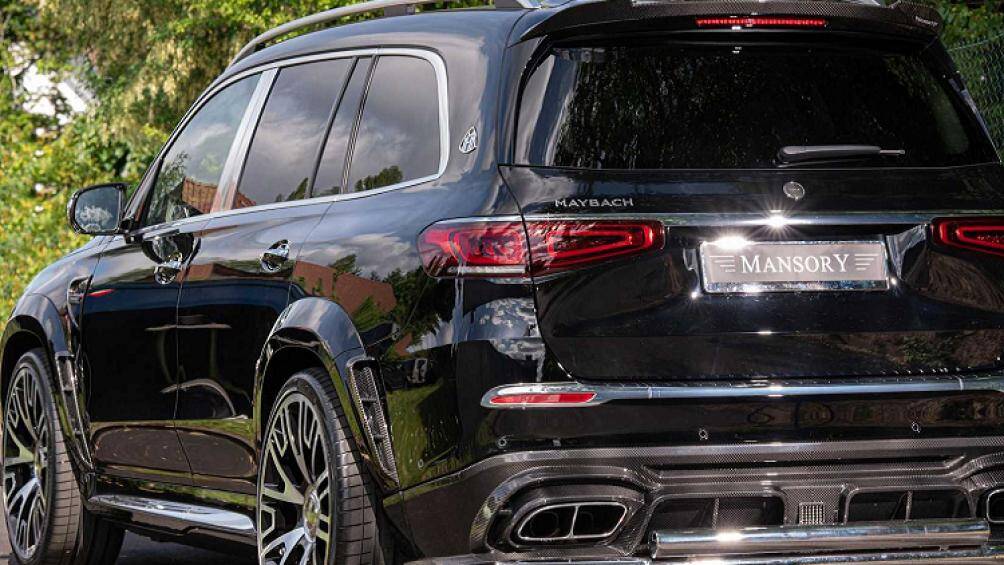 Khối động cơ nguyên bản của xe đã được nâng cấp, tinh chỉnh ECU và lắp đặt thêm bộ tăng áp mới, đồng thời trang bị thêm cho xe hệ thống xả thể thao mới