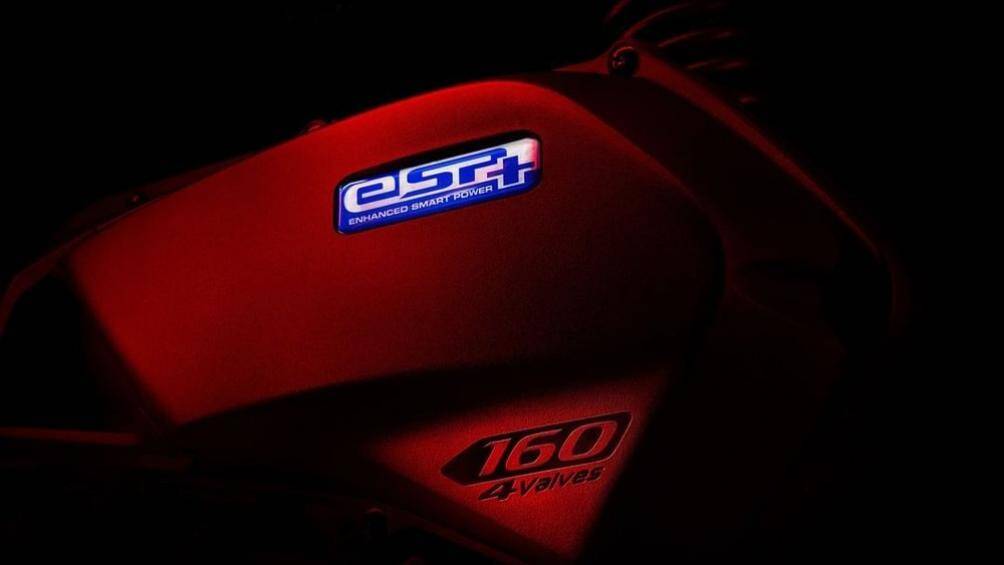 Điểm đáng chú ý nhất trên ADV 160 là khối động cơ eSP + hoàn toàn mới
