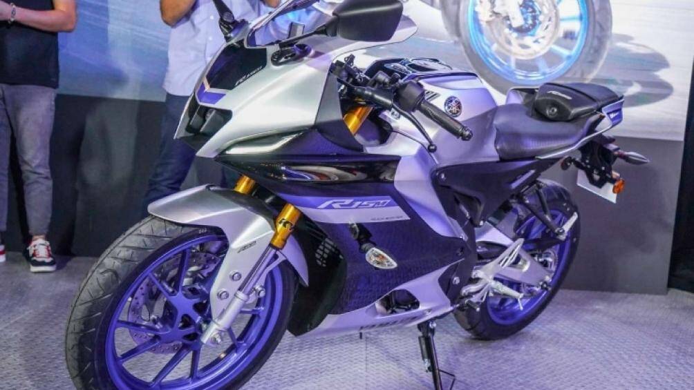 Đây là một sản phẩm trong phân khúc mô tô thể thao và là đối thủ của chiếc Honda CBR150R đang có giá 66 triệu đồng tại Malaysia