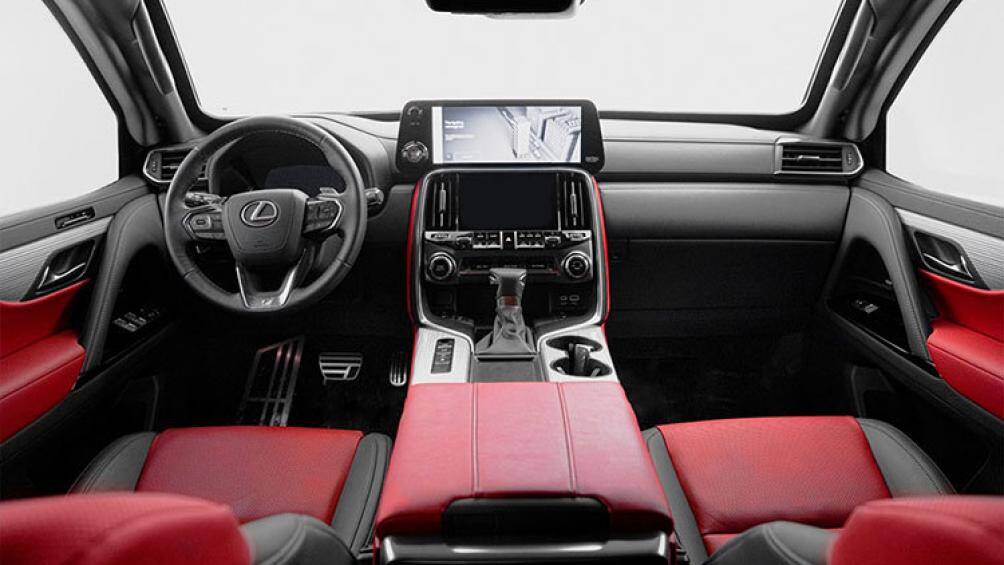 Ngoài ra, Lexus LX600 INKAS còn có nhiều tùy chọn ngoài như camera hồng ngoại ban đêm, đèn cứu hộ, hệ thống cứu hỏa...