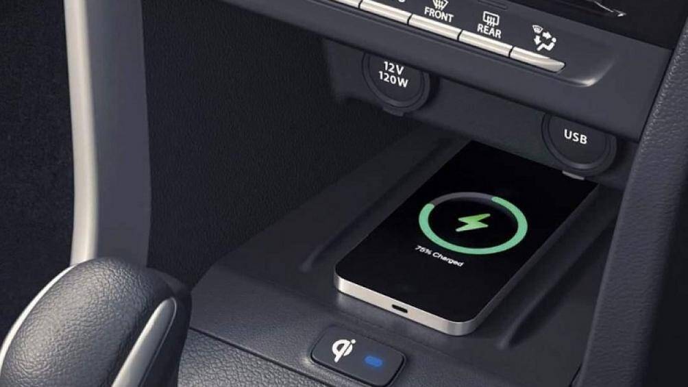 Ở bản cao cấp, Suzuki Brezza 2022 sẽ có hệ thống thông tin giải trí Smartplay Pro+ với màn hình cảm ứng 9 inch mới