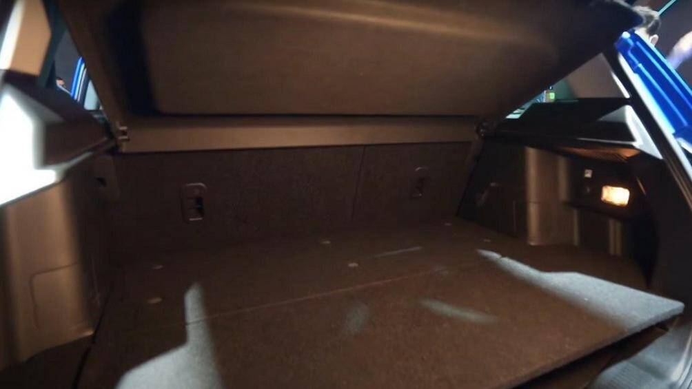 Giá xe Toyota Urban Cruiser Hyryder 2022 dự đoán sẽ khởi điểm từ 1 triệu Rupee (khoảng 295 triệu đồng).