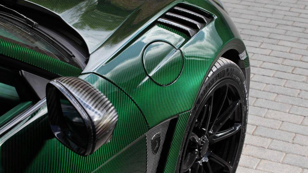 Đối với gói độ ấn tượng từ TopCar Design, khách hàng sẽ phải bỏ ra khoản tiền lên tới 100.000 Euro (tương đương khoảng 2,8 tỷ đồng) để sở hữu