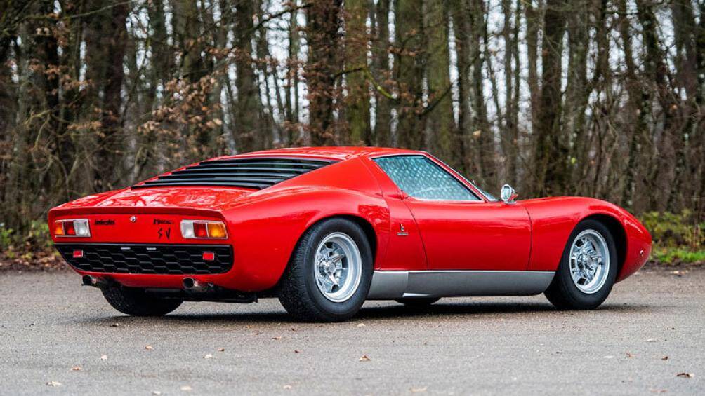 9. Lamborghini Miura