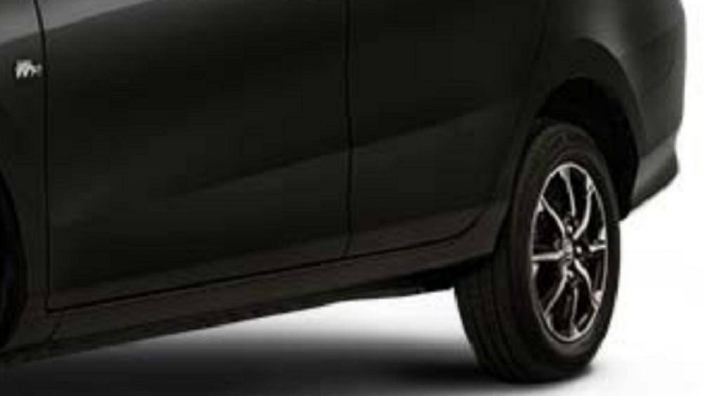 "Trái tim" của Toyota Calya 2022 tại thị trường Indonesia là động cơ xăng 4 xi-lanh, dung tích 1.2L, sản sinh công suất tối đa 88 mã lực