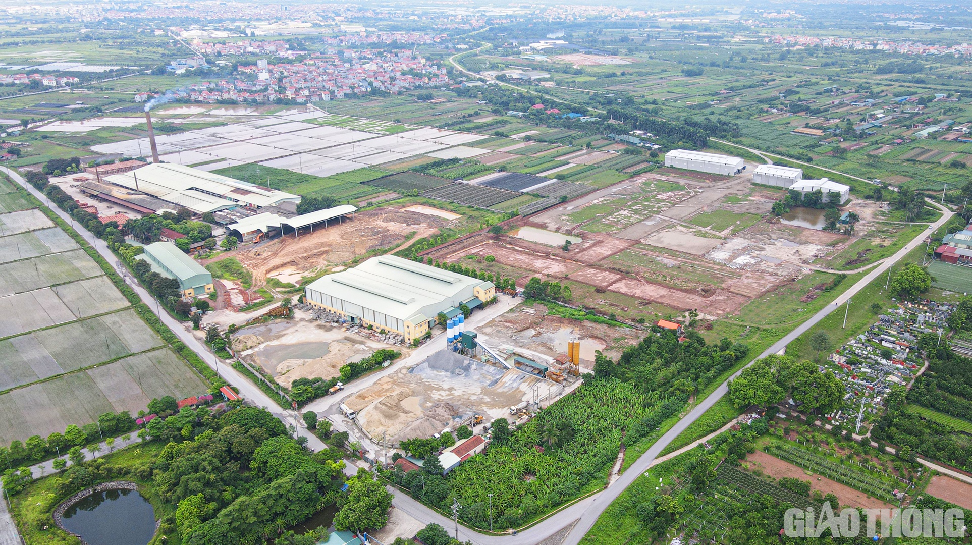 Cụm công nghiệp Thanh Đa đặt tại xã Thanh Đa (huyện Phúc Thọ, Hà Nội) có diện tích 8,3 ha do Công ty Cổ phần phát triển dịch vụ Long Biên (Công ty Long Biên) làm chủ đầu tư.