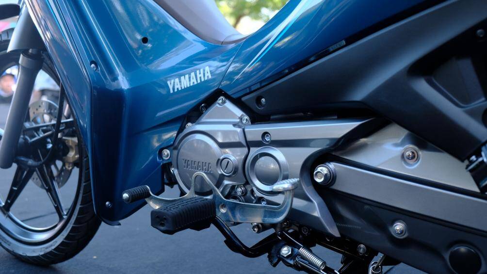 Động cơ xe sử dụng là loại 115cc, cho công suất 6,6 kW