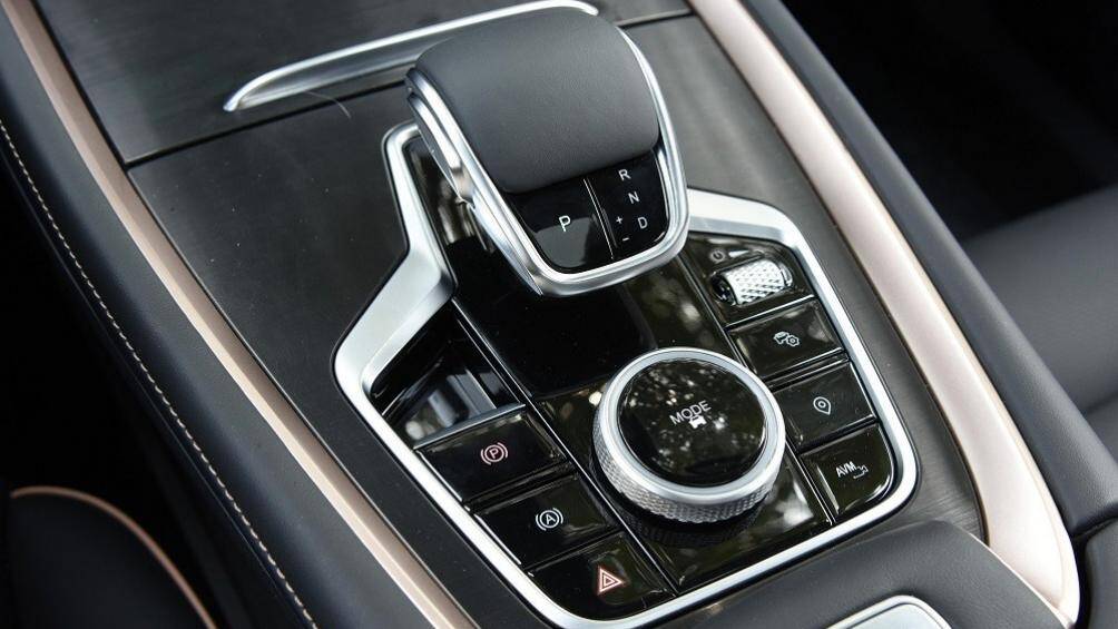 Tại thị trường Trung Quốc, Chery Omoda 5 có 2 tùy chọn động cơ. Đầu tiên là động cơ xăng 4 xi-lanh, tăng áp, dung tích 1.5L, sản sinh công suất tối đa 156 mã lực