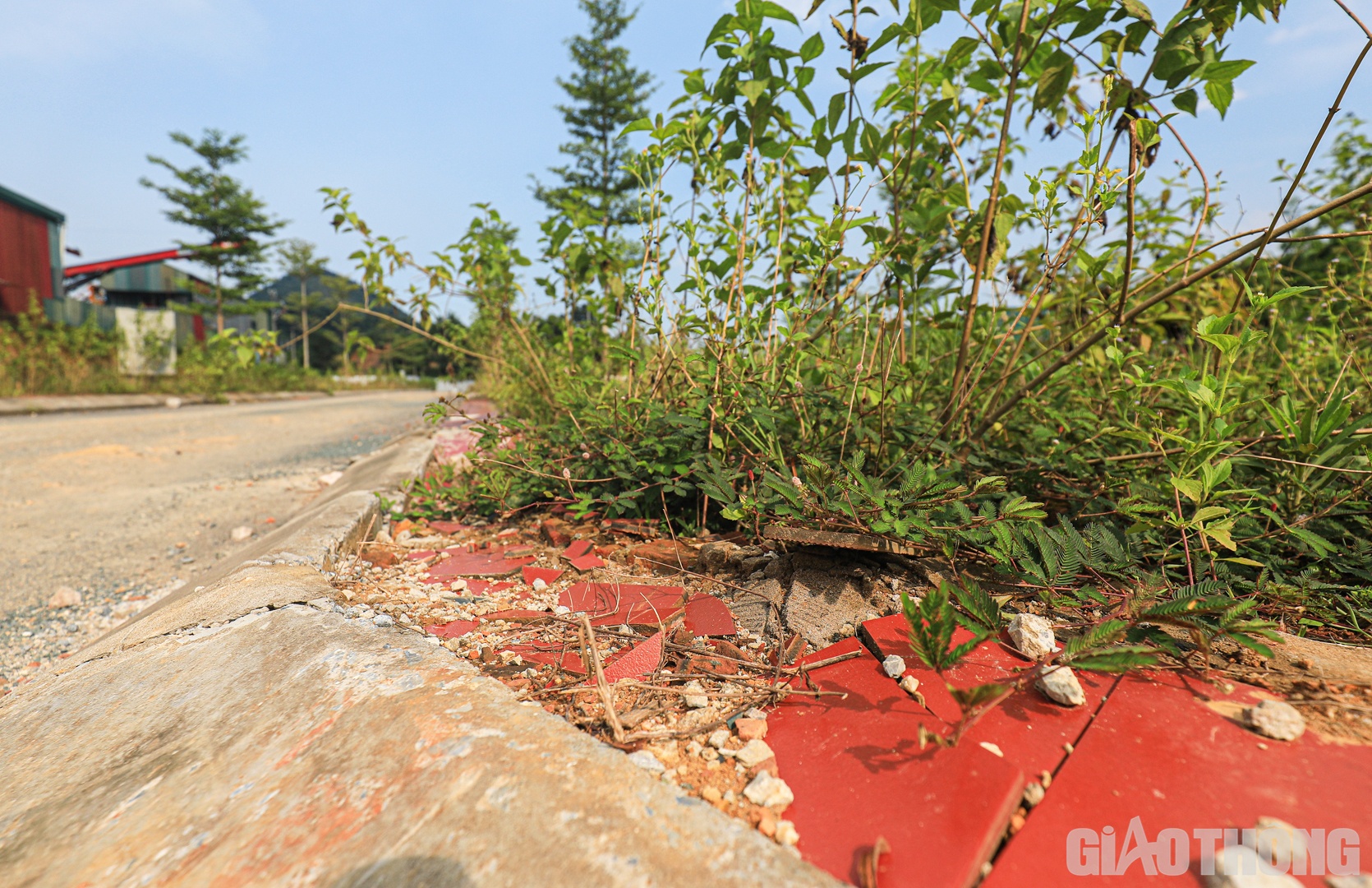 Nhiều hạng mục đã xuống cấp.