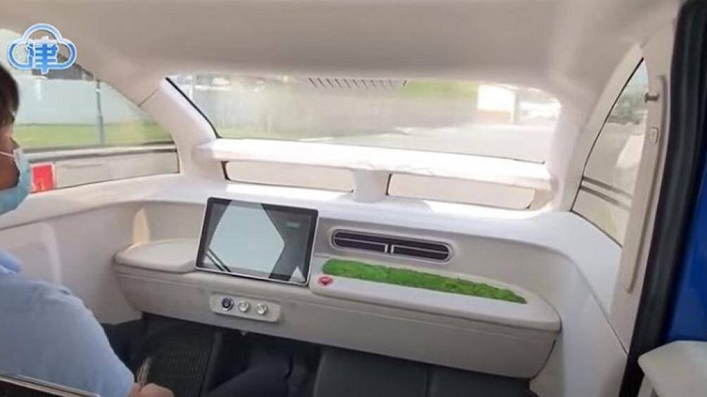 Chiếc xe có kích thước nhỏ gọn, các thông số chiều dài x rộng x cao lần lượt là 4.080 mm, 1.770 mm và 1.811 mm, chiều dài cơ sở 2.850 mm