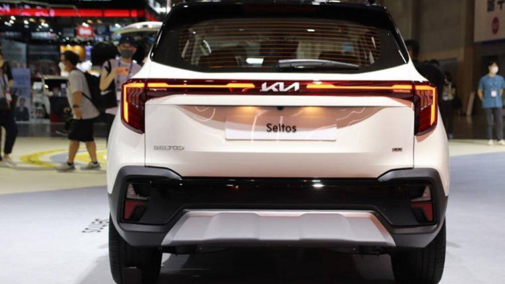 Sau Hàn Quốc, mẫu SUV hạng B này sẽ tiếp tục trình làng ở những thị trường khác, trong đó có Việt Nam