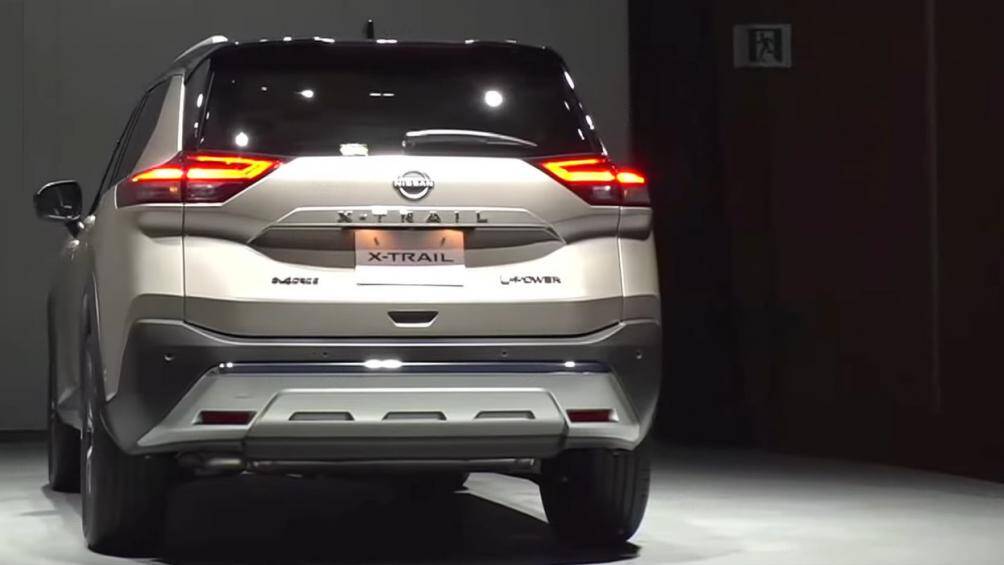 Mô-tơ điện ở cầu trước cho công suất tối đa 201 mã lực, mô-men xoắn 330 Nm. Mô-tơ điện cầu sau sản sinh công suất 134 mã lực, mô-men xoắn 95 Nm