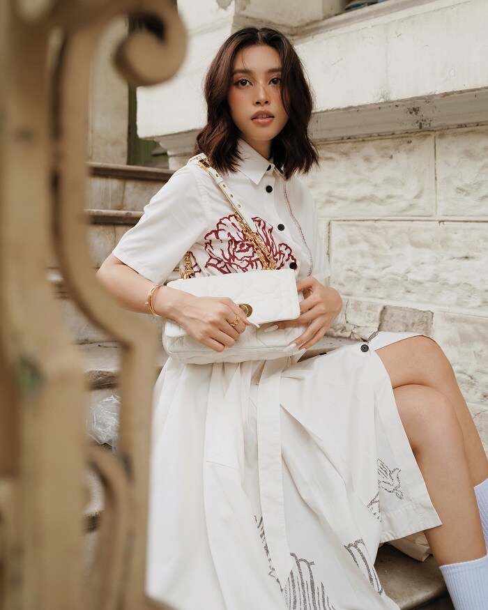 Gần đây, Hoa hậu Việt Nam 2018 cũng gây tranh cãi khi được mời ngồi “ghế nóng” của Miss World Việt Nam 2022 ở tuổi 21