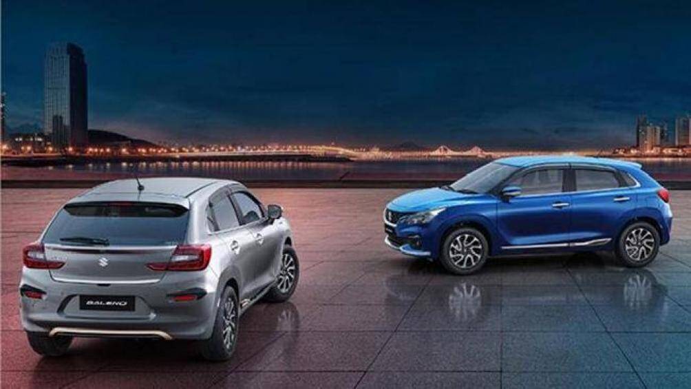 Đèn pha mới tích hợp 3 đèn LED định vị ban ngày, nắp ca-pô hình vỏ sò phẳng hơn, cản trước cải tiến và hốc đèn sương mù lớn hơn