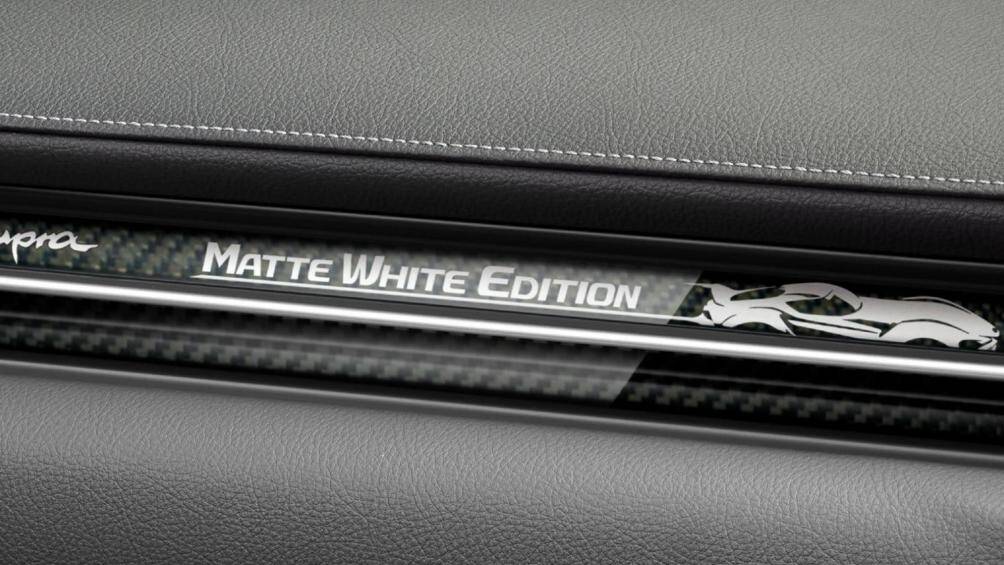 Mẫu xe này được sản xuất giới hạn 50 chiếc cho thị trường Nhật Bản. Toyota sẽ tổ chức bốc thăm cho những vị khách hàng may mắn được mua xe