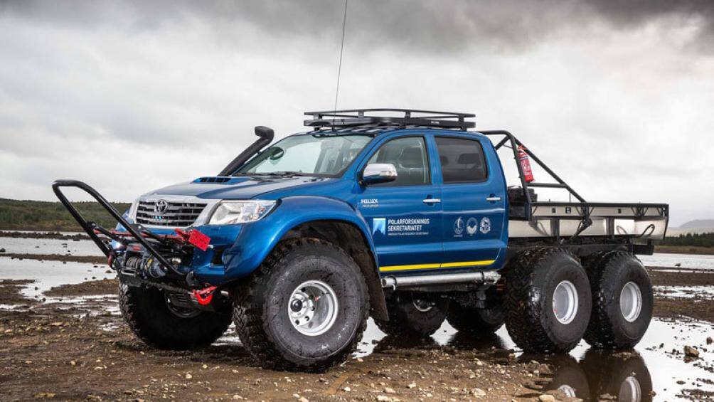 5. Arctic Trucks AT44 6X6