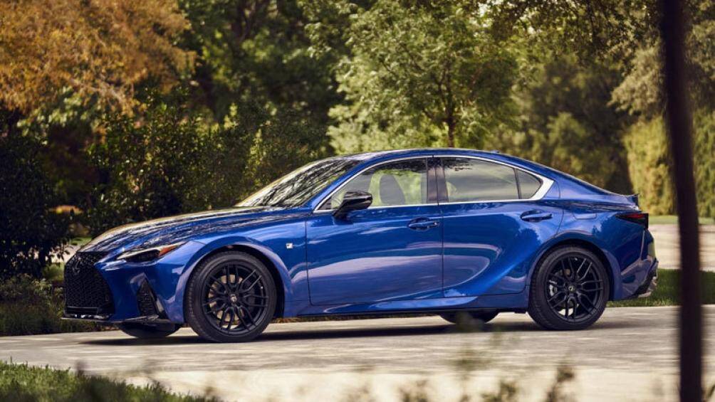 3. Lexus IS 350 F Sport 2022