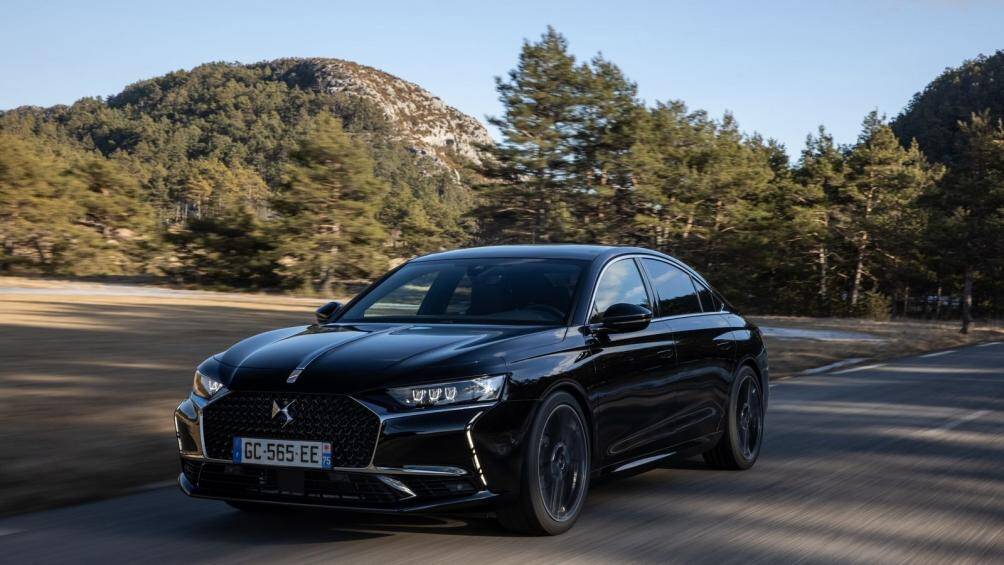 7. DS 9 E-Tense 4x4 360 2022