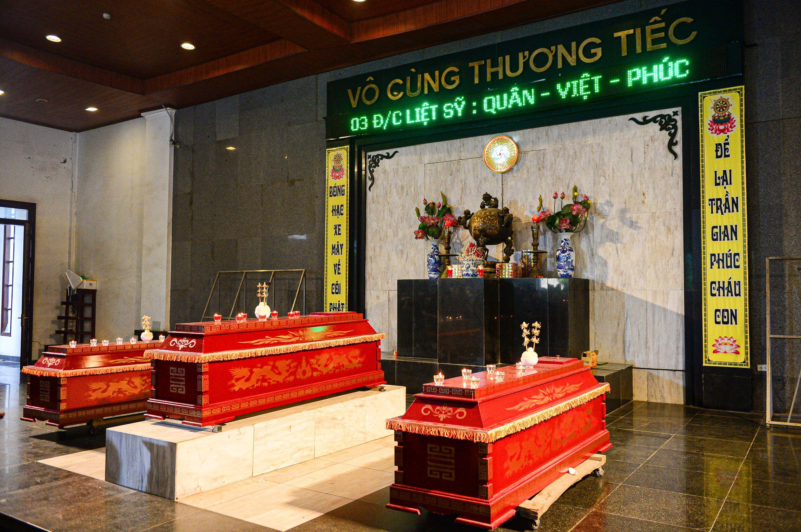 Sau lễ viếng, từ 17h hôm nay sẽ diễn ra lễ di quan, đưa thi hài 3 liệt sĩ về Đài hóa thân Hoàn vũ Hà Nội để điện táng.