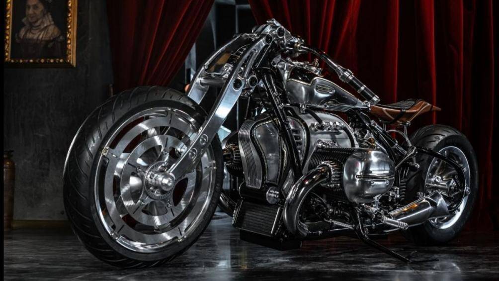 Chiếc R18 này thuộc dòng xe mô tô BMW Motorrad’s Heritage và được thiết kế bởi Andrea Radaelli