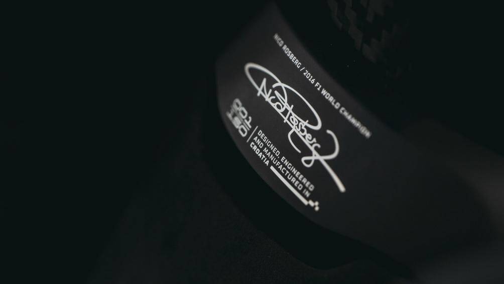 Thương hiệu dự kiến sẽ sản xuất giới hạn 150 chiếc và mỗi chiếc hứa hẹn sẽ là độc nhất vô nhị