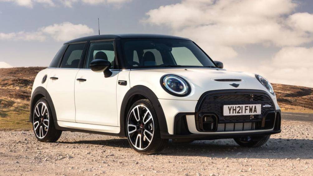 5. MINI Hatch (lượng người dùng bình chọn: 95,48%)