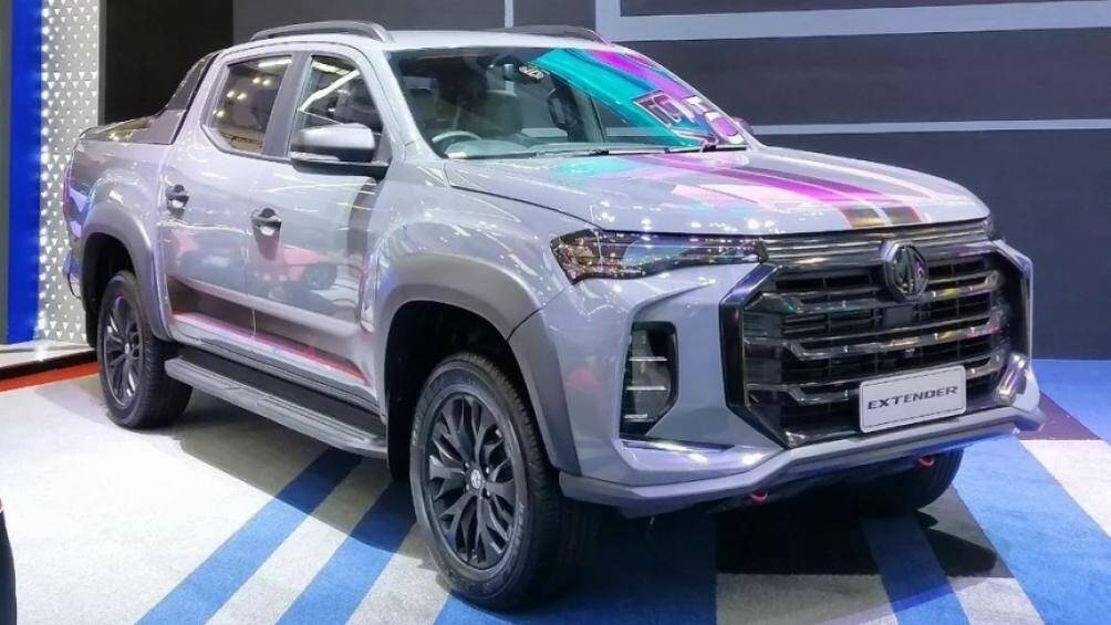 Mẫu bán tải mới này được xem là đối thủ của 3 mẫu xe Toyota Hilux, Isuzu D-Max và Mitsubishi Triton