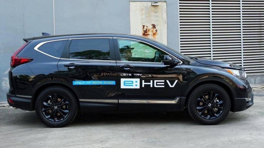 Ngoài sự hiện diện của Honda CR-V e:HEV, hãng xe Nhật còn mang đến triển lãm mẫu Accord e:HEV