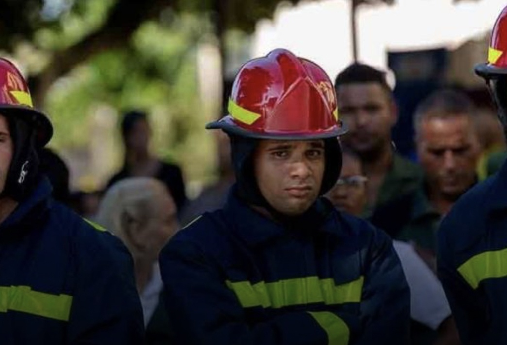 Lễ an t&aacute;ng được tổ chức c&ugrave;ng ng&agrave;y tại nghĩa trang San Carlos de Matanzas, c&aacute;ch thủ đ&ocirc; La Habana 100 km.