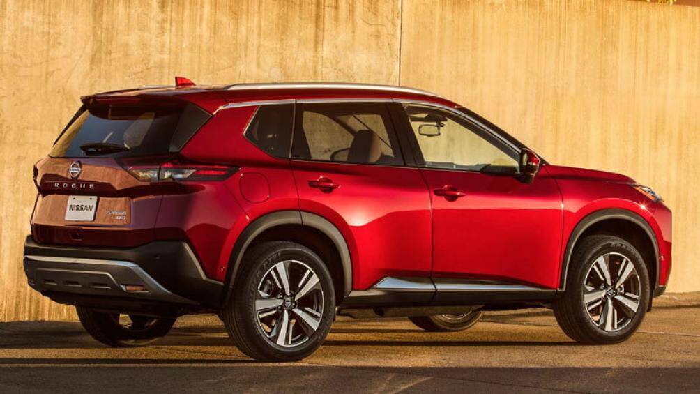 1. Nissan Rogue (giá khởi điểm: 27.150 USD)