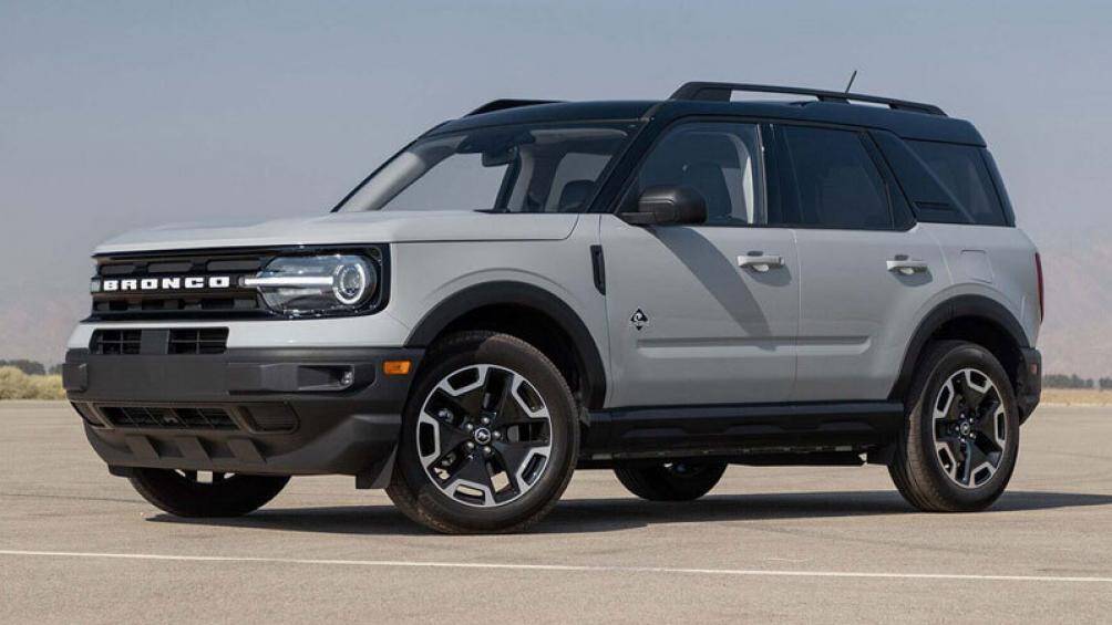 10. Ford Bronco Sport (giá khởi điểm: 28.815 USD USD)