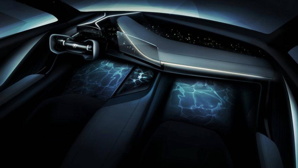 Phần vô lăng của xe được lấy cảm hứng từ những chiếc xe đua công thức 1 mang lại cảm giác thể thao cho nội thất của xe