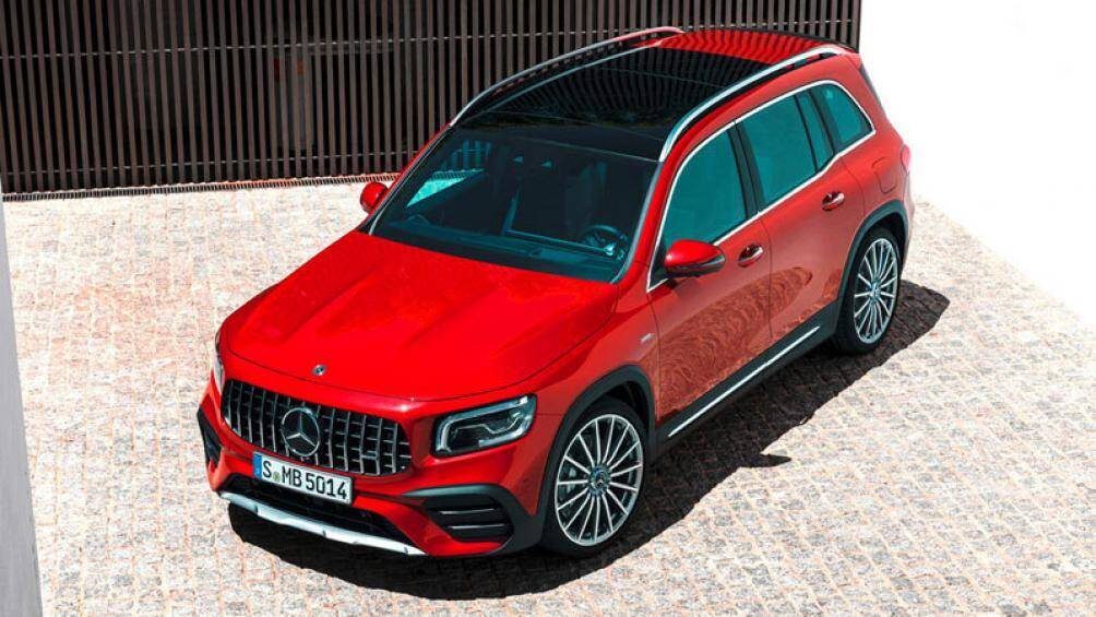 10. Mercedes-AMG GLB 35 (giá khởi điểm: 49.950 USD)