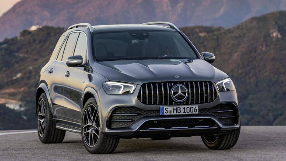 7. Mercedes-AMG GLE 53 4MATIC Plus (giá khởi điểm: 74.150 USD)