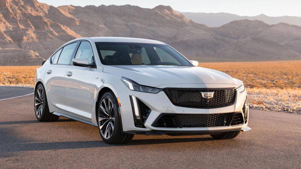 6. Cadillac CT5-V Blackwing 2022 (vận tốc tối đa: 322 km/h)