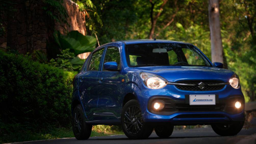 Phiên bản đắt nhất là ZXi AGS có giá bán 9.320 USD (khoảng 211 triệu đồng)