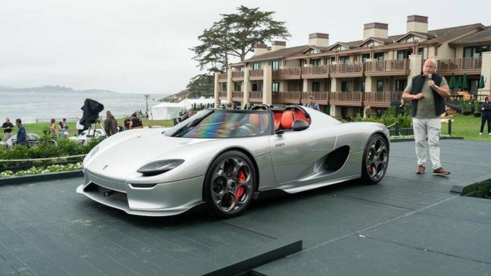 Koenigsegg đã giới thiệu phiên bản đặc biệt CC850 để kỷ niệm 20 năm ngày chiếc Koenigsegg đầu tiên được ra mắt