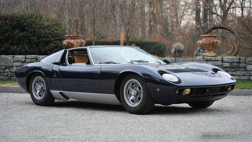 1. Lamborghini Miura P400