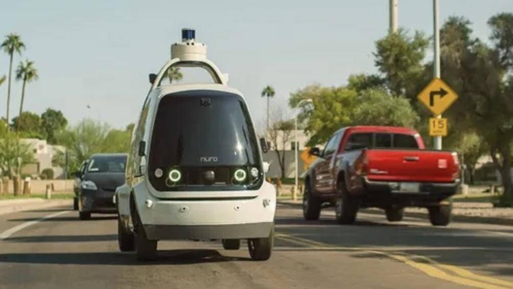 Đây là dòng xe tự lái không tài xế được sử dụng để chở hàng, được phát triển bởi công ty Mỹ có tên Nuro