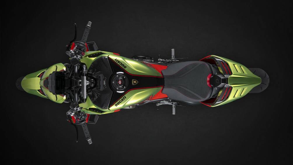 Giá khởi điểm từ 68.000 USD cho Streetfighter V4 Lamborghini và 83.000 USD cho biến thể Speciale Clienti