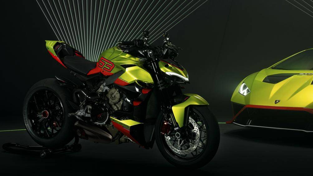 Phiên bản giới hạn này được thiết kế lại một số chi tiết như tấm chắn bùn phía trước, nắp bình xăng, ốp phần dưới và đuôi xe...