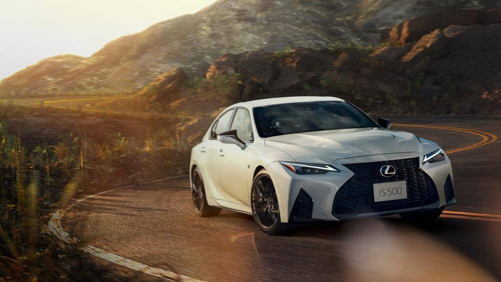Nhằm kỷ niệm sự kiện ra mắt của Lexus IS 500 F Sport Performance, Lexus đã quyết định cho ra đời một phiên bản đặc biệt của mẫu xe này
