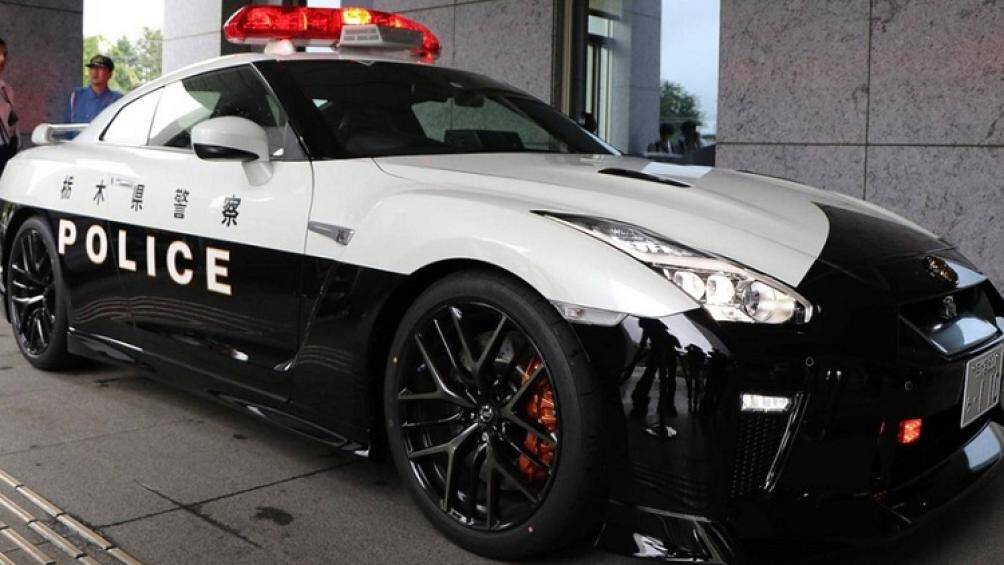 Lực lượng cảnh sát của tỉnh Yamanashi (Nhật Bản) vừa trình làng dàn xe tuần tra Toyota Raize trông khá hầm hố