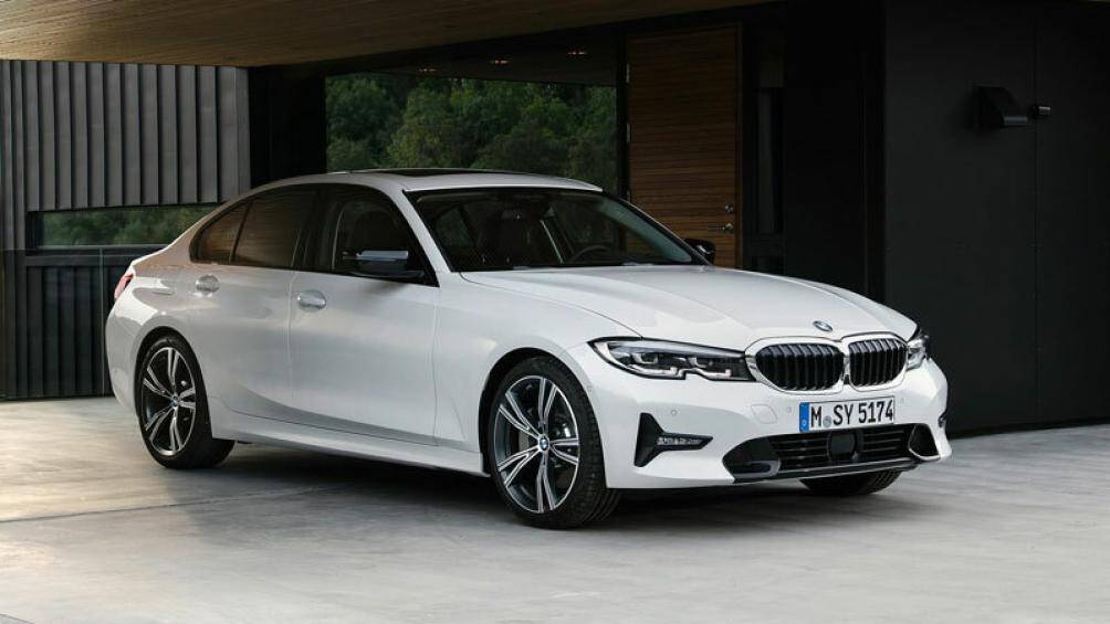 10. BMW 3 Series 2021