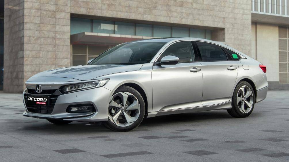 Xe cỡ trung được xếp hạng cao nhất: Honda Accord 2022