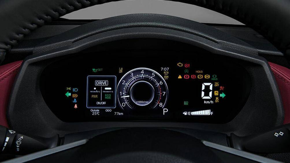 Đặc biệt, Toyota Vios thế hệ mới còn được bổ sung gói công nghệ an toàn chủ động Toyota Safety Sense, ghế được bọc nỉ hoặc da