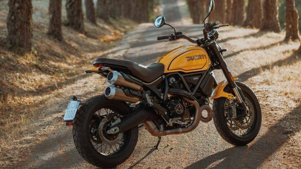 2. Scrambler: Với thiết kế cổ điển mẫu xe này từng chiếm tới 25% doanh số bán hàng của Ducati trong nhiều năm