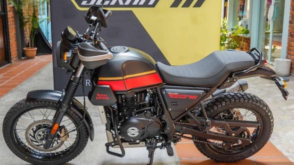 Sự khác biệt của các phiên bản là ở màu sắc của xe, có tất cả 7 màu tùy chọn khác nhau