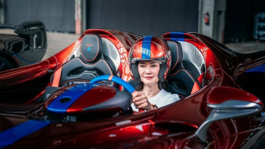 Đó là lý do vì sao những chiếc siêu xe này đều được trang bị vô lăng bên trái trong khi Singapore vốn là thị trường ô tô tay lái nghịch