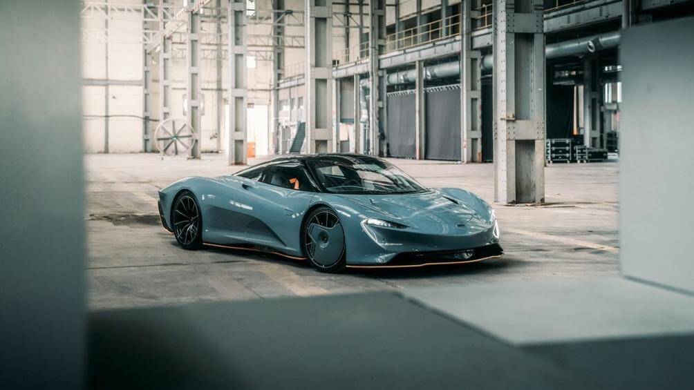 Hiện nữ doanh nhân này đang chờ nhận Solus GT - mẫu siêu xe 1 chỗ ngồi chỉ dành riêng cho đường đua mà hãng McLaren mới ra mắt